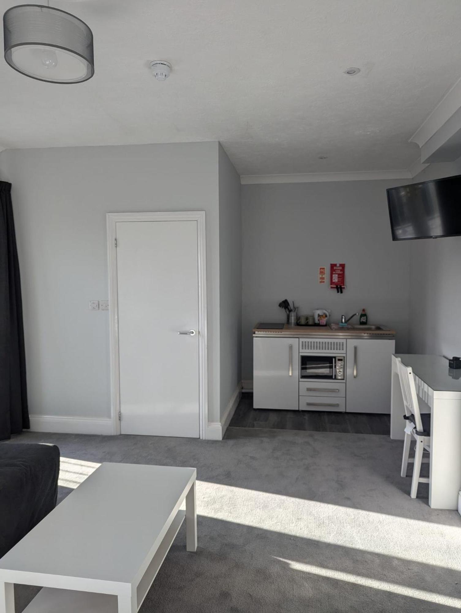 Hotel Fieldhead Hotel, 4*