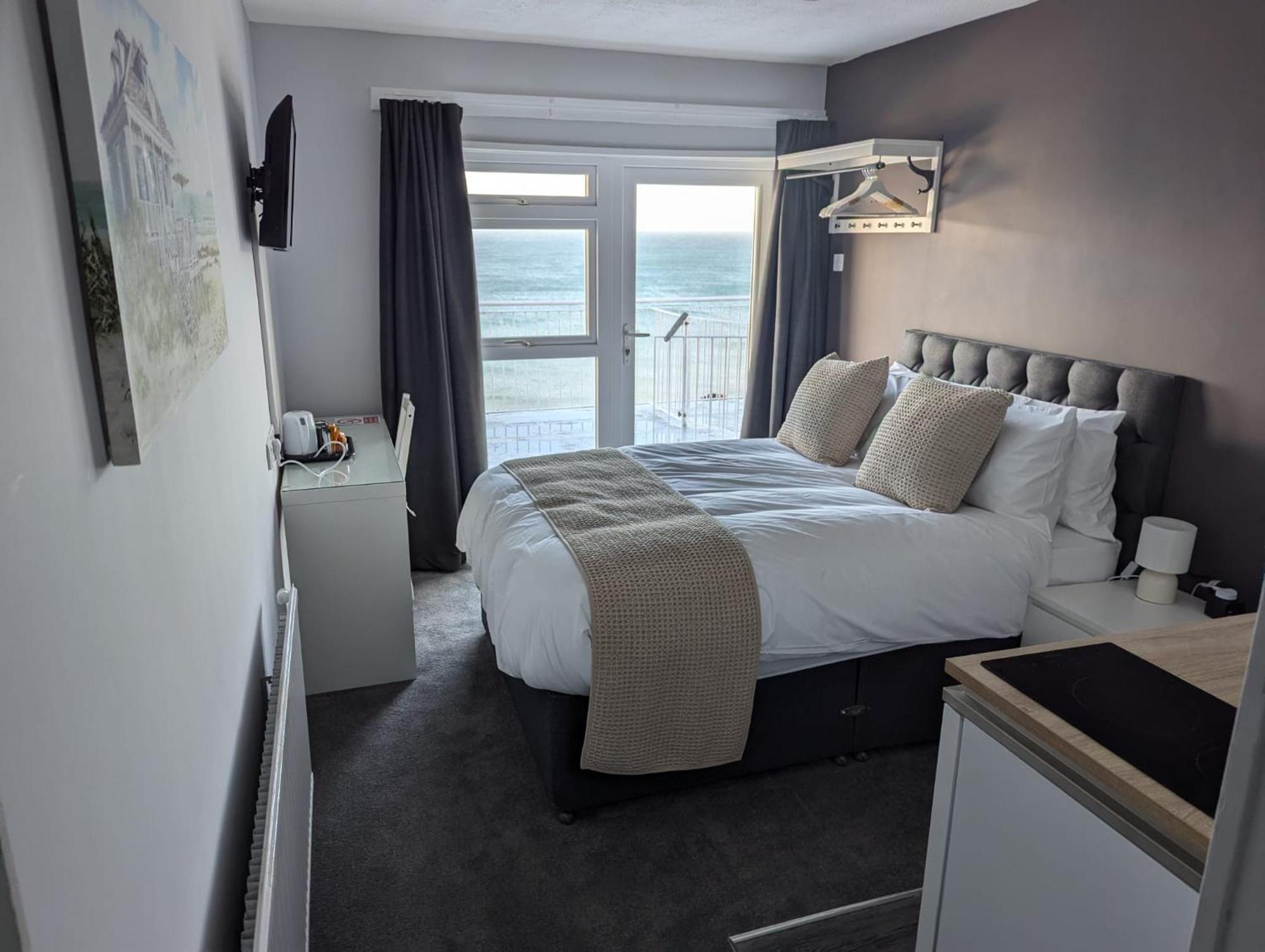 Fieldhead Hotel,