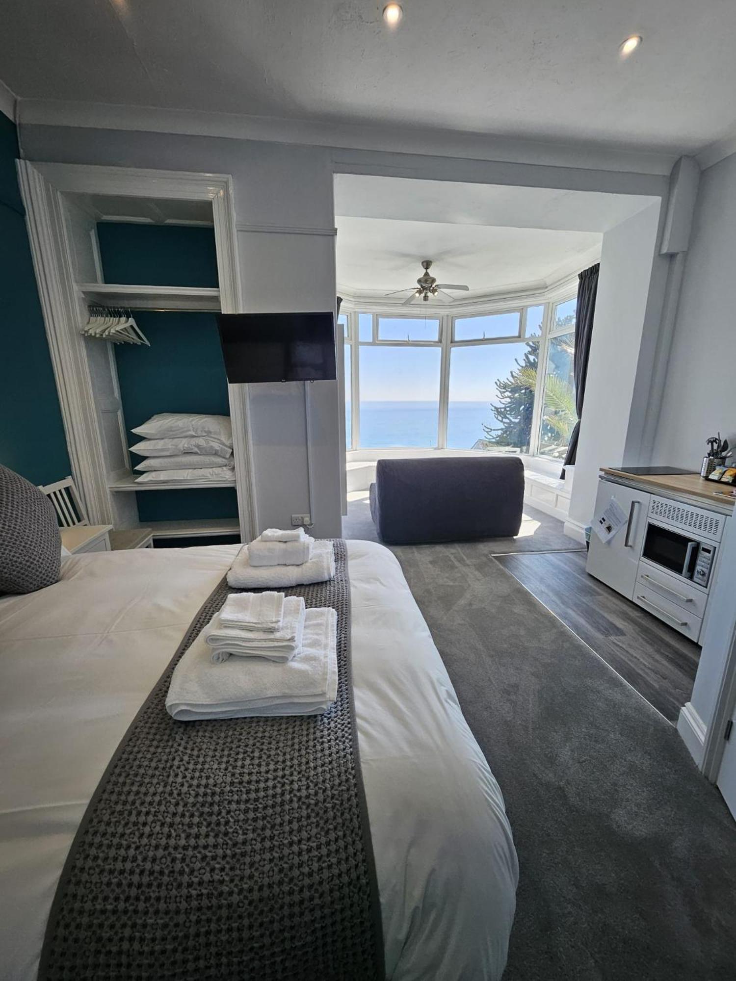 Fieldhead Hotel,